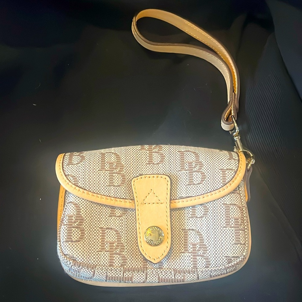 Barely Used Dooney & Bourke Canvas Wristlet - image 1
